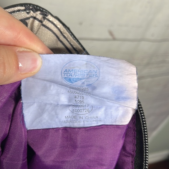 American Tourister Travel Bag Black Taupe Tan Floral Print Tote Bag Carryall! - Picture 11 of 11